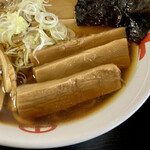 中華そば処 琴平荘 - メンマ中華そばには自家製極太メンマが入る!!