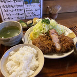 Tonkatsu Suzuya - ◎特選ロースカツ定食¥2.200
                      　※ご飯、味噌汁、キャベツお代わり無料
                      　※後会計　現金かpaypayのみ対応可