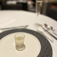 カントニーズ 燕 - 