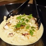 香材創作食房 アーユ - 【2013．6月再訪】単品アラカルト　魚介のカフェドパリ風パスタ