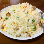 羅麺清香 - 五目チャーハン８６５円　　　大盛り２１０円　　　　　　　　少なめ２１０円引き