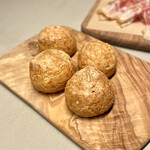 Cellar Door Aoyama The Salon - 