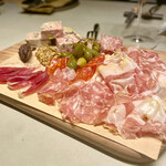 Cellar Door Aoyama The Salon - 