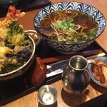 京のそば処 花巻屋 - にしん蕎麦、天丼セット