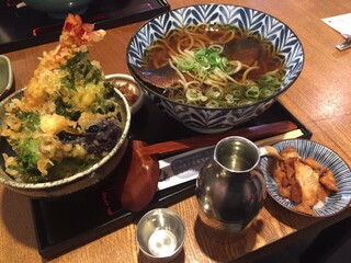 Hanamakiya - にしん蕎麦、天丼セット