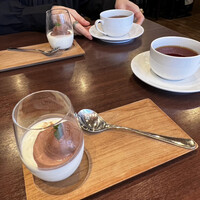 トラットリア イル レガーロ - 