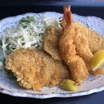 Fillet cutlet & fried shrimp set meal