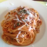 オステリアガウダンテ 神戸ハーバーランド店 - 本日のパスタ★お好みでパルメザンチーズを