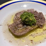 三和 - 広島 なかやま牧場 和牛の茹でタン サルサ・ヴェルデ