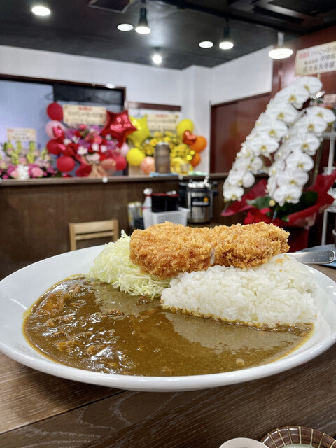 とんかつ檍のカレー屋いっぺこっぺ市ヶ谷店>