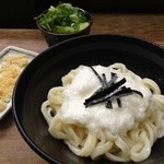 うどん処松島 - 山かけ冷やし650円