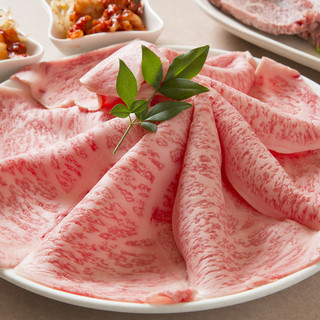 オリーブ牛を堪能！特選黒毛和牛の極上ロース焼きしゃぶが魅力♪