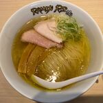 RAMEN RS 改 - 鶏出汁艶塩のアップ