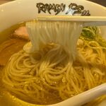 RAMEN RS 改 - 鶏出汁艶塩の麺
