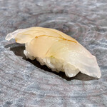 Sushi Nakano - ハタ。プリプリの食感が抜群。