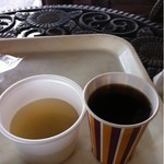 Sam Maron - コーヒーと味噌汁