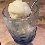 Sumibiyaki Batsugunya - 食後のお楽しみ　アイスクリーム
