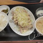 Ippin Kou - 塩ねぎ蒸し鶏定食　650円