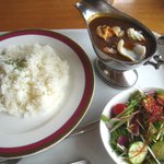 しおさい - シーフードカレーのランチ