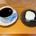 Mitsumame Kohi - ダーク、ミルクチーズケーキ