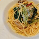 Bistro 和 - 休日パスタランチ/1,200
            牡蠣とチンゲン菜のペペロンチーノ