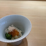 Sushi Toku - 前菜。子持ち昆布にワサビが効いてて美味しい！！