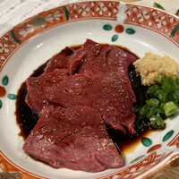 焼肉みゆき苑 - ハツ刺し