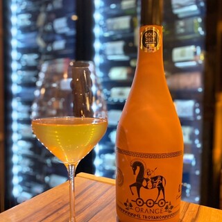 ワインが充実。焼鳥とのペアリングをお楽しみください