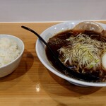 駅前やっぱ食堂 - 煮干しラーメン+白ご飯