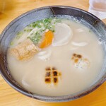 本場かなくま餅 福田 - 白みそ あん雑煮うどん（680円）_2023年2月