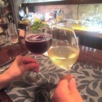 自然派レストラン TERRA - おつかれさま～♪　先ずは、ワインで乾杯！