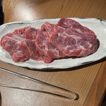 ジンギスカン羊羊亭 - 生ラムロース2人まい