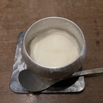 齋華 - 杏仁豆腐