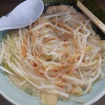 ラーメン専門店 和 - ラー油投入！