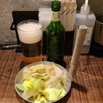 西乃屋 - お酒①ハートランド(税込730円)
            ○キャベツ