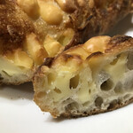 もりの下のパン店 - 断面図