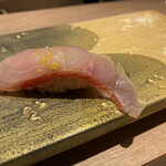 h Sushi Sushidome - 