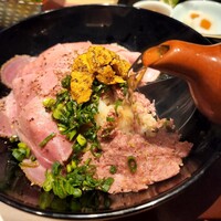 個室和食 肉割烹 吟次郎 品川駅前店 - お出汁をかけたり