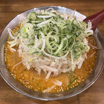 初志 麺屋 居間人 - 舞鶴らーめんの太麺を大盛はキーホルダーで無料にした