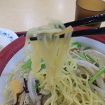 Kazamatsuri - 中細麺です
