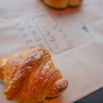 KAMOME BAKERY - Mini Croissant(2pcs)  $1.6