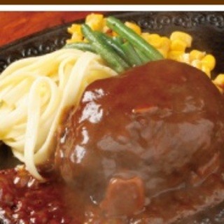 Enjoy delicious beef dishes such as 100% domestic beef hand-kneaded Hamburg and Wagyu Steak.