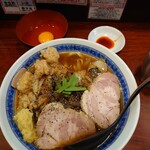 中華そば たた味 - 特製ラーメン　生卵つき　1250円