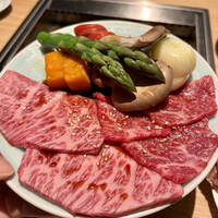 TANAKA YAKINIKU RESTAURANTE - 