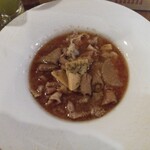 山鯨屋 - トマトもつ煮380円＋税(2023.2.17)