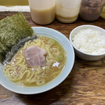 家系ラーメン まこと家 - 