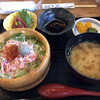 カニと海鮮丼 かじま
