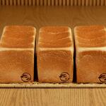 天然酵母の食パン専門店 つばめパン ＆Milk - 料理写真: