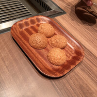 焼肉うしごろ 新宿三丁目店 - 