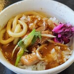 大正庵 - ご飯にカレーをかけた